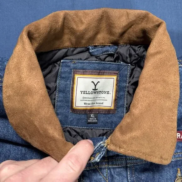 Yellowstone Dutton Ranch Size XL Denim Cowboy Jean Jacket Insulated - Picture 5 of 7